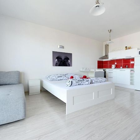 Apartman Centroom Piest'any Buitenkant foto