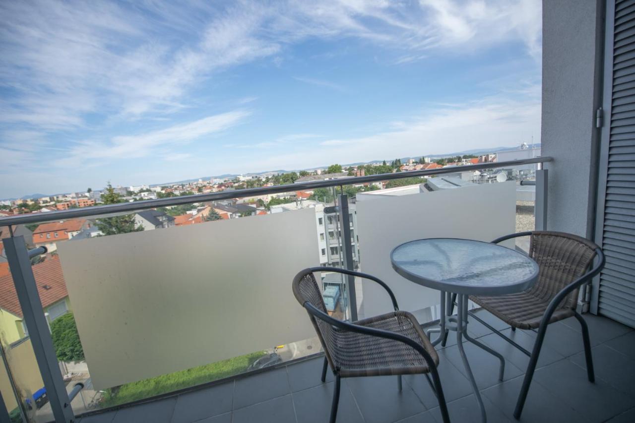 Apartman Centroom Piest'any Buitenkant foto