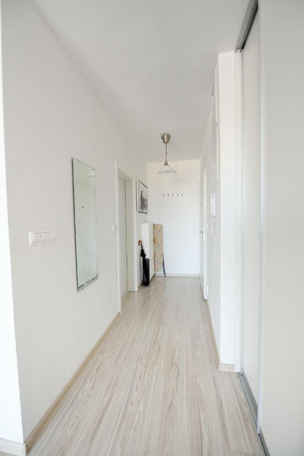 Apartman Centroom Piest'any Buitenkant foto