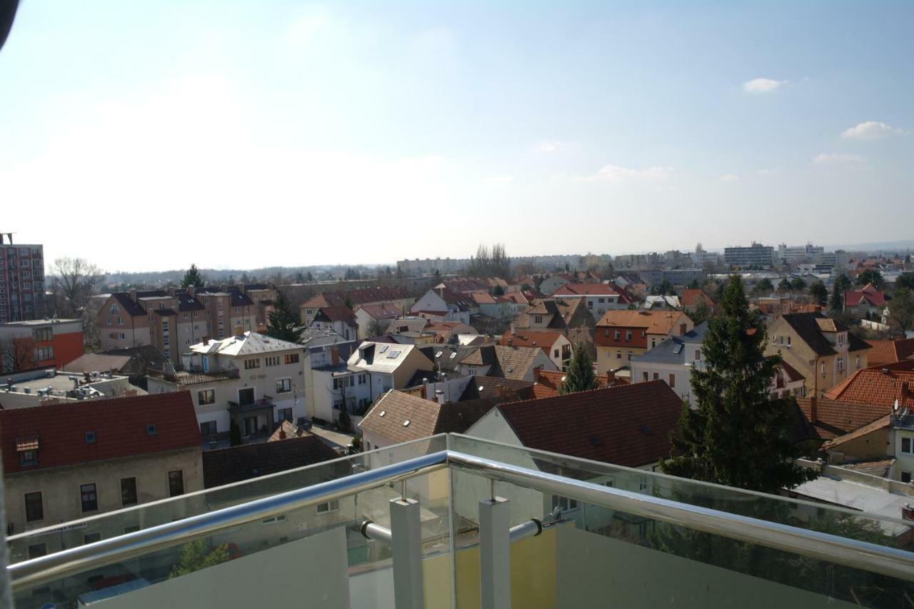 Apartman Centroom Piest'any Buitenkant foto
